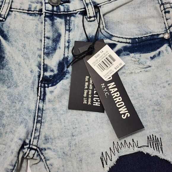 Road Narrows Boys - Size 14 - Light Wash Denim Distressed Jean Shorts - Picture 3 of 10